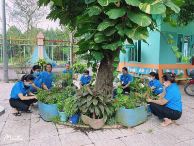 Trường mầm non Rạng Đông tổ chức lễ phát động "Tết trồng cây đời đời nhớ ơn Bác Hồ" năm 2022 nhân dịp kỷ niệm 132 năm ngày sinh Chủ Tịch Hồ Chí Minh (19/05/1890 - 19/05/2022)